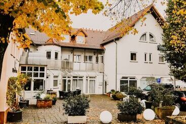 Отель Zur Schlemmerscheune