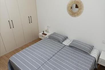 ツーリストアパートメント Vista Valle