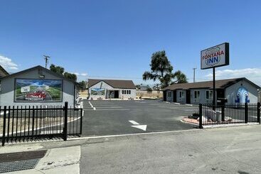 הוסטל Fontana Inn