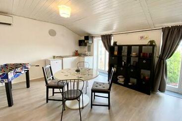 游客公寓 Apartment Carina