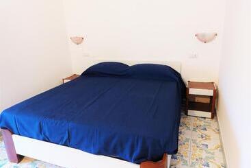 Жильё для туристов Luna Blu