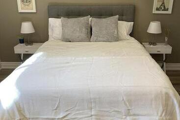 관광객 아파트 Luxurious And Spacious Apartment With 2 Bedrooms And 2 Baths