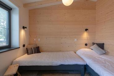 游客公寓 Attractive Home With Terrace