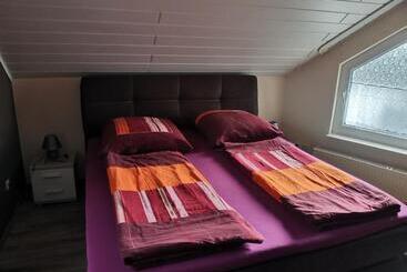 游客公寓 Ferienwohnung Schmidt Werratal