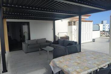 آپارتمانهای توریستها Golf Del Sur Parque Albatros 417