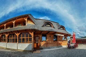پانسیون Casa Buga