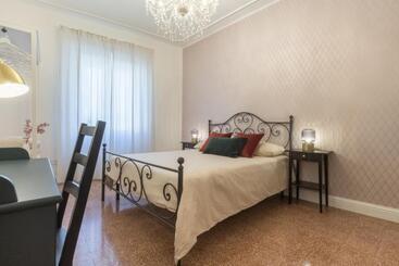 פנסיון Casa Dei Liuti Luxury Guesthouse