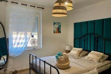 דירות לתיירים Sunpola Penthouse