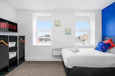 شقق خاصة سياحية Sunshine Serviced Apartments By Happy Sunshine Stay