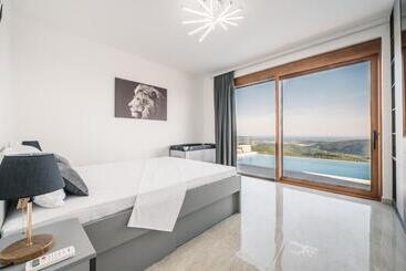 آپارتمان‌های توریست‌ها Vila Katune 2022