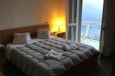 فندق صغير Locanda Mirabeau