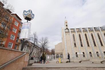 הוסטל Vintage Private Rooms In The Heart Of The Downtown