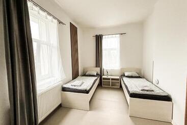 관광객 아파트 Apartmány Plzeň Zábělá 69