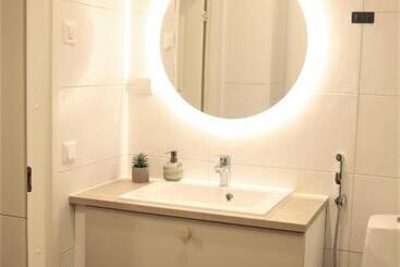 游客公寓 City Center 2 Rooms Apartment