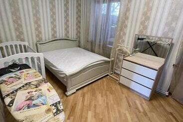 آپارتمانهای توریستها Dzoraxbyur House