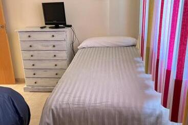 דירות לתיירים Los Pinos Del Mar   ático Con Solárium Privado