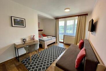 پانسیون Penzion U Přehrady