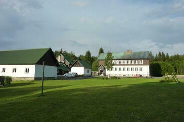 پانسیون Penzion U Pstruha