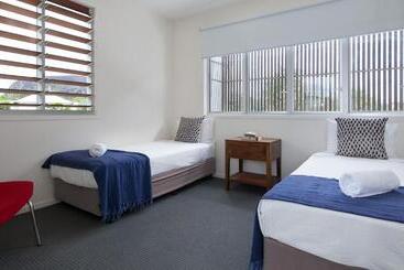 آپارتمان‌های توریست‌ها The Dunes