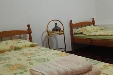 דירות לתיירים вила полина