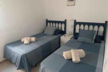 דירות לתיירים Motril   Poniente Beach