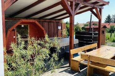 ペンション Maul   Lator Vendégház