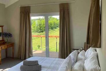 游客公寓 Protea Loft   Romantic Stay   No Load Shedding