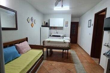 בית מלון כפרי Dell Osky