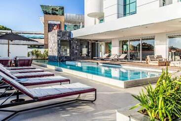 Отель Mercure Uberlandia Plaza Shopping