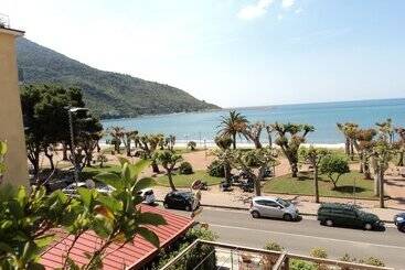 בית מלון כפרי Pisacane