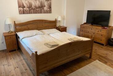 Апарт-отель Apartmány Rožmberk