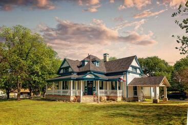 Blue Heron Bed And Breakfast On Lake Granbury