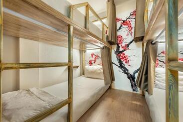 בית מלון כפרי โรงแรมชิบะรูม นครราชสีมา สาขามหาวิทยาลัยเทคโนโลยีสุรนารี