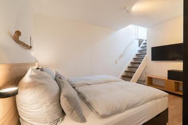 관광객 아파트 Meinmeerchen