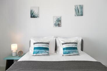 ツーリストアパートメント Menta Mar