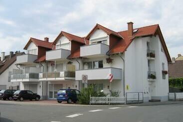 Pension Nickel Marktstraße 11 Alsbach Hähnlein