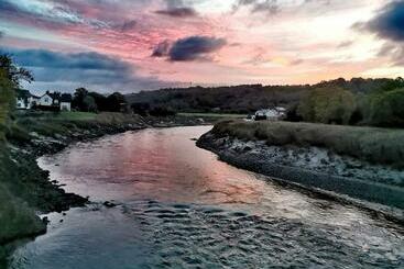 شقق خاصة سياحية Quaint Little Guest Suite With Private Parking