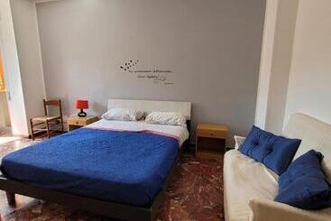 ツーリストアパートメント Sole E Mare