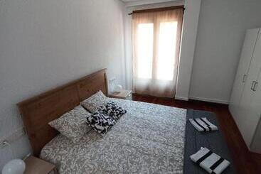 آپارتمان‌های توریست‌ها Apartamento Gernika