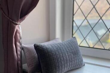 مبيت وإفطار Whinburn Guest House