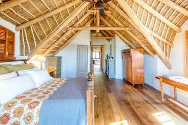 آپارتمانهای توریستها De Mond By Top Destinations Rentals