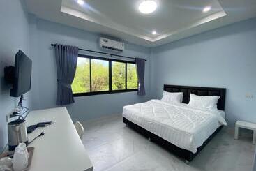 אתר נופש I Am Cottage เฮือนแก้วมณี