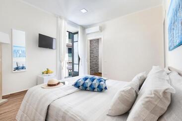 민박 Emma Luxury Room