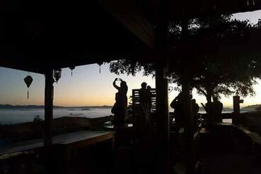 Hotel บ้านไม้ระเบียงภู เขาค้อรีสอร์ท