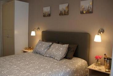 公寓式酒店  Les Petits Nids De Nina 1