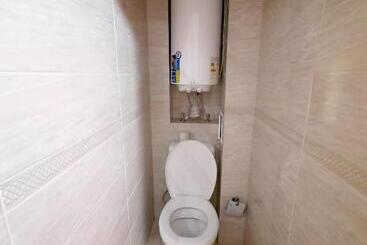 آپارتمانهای توریستها 2 комнатная квартира назавбаева 34