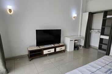 آپارتمان‌های توریست‌ها Octave S Apt