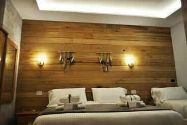 膳宿费 Epoca In Sila