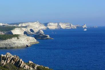 هتل آپارتمان Résidence Liccia Di Furu