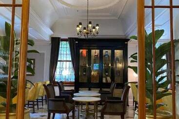 Taj Hotel Cape Town Taj Residence Suite ,let Out Privately